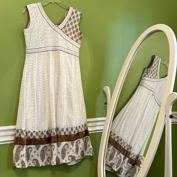 made in India Dresses & Skirts - White and Gold Made in India Tunic/Dress